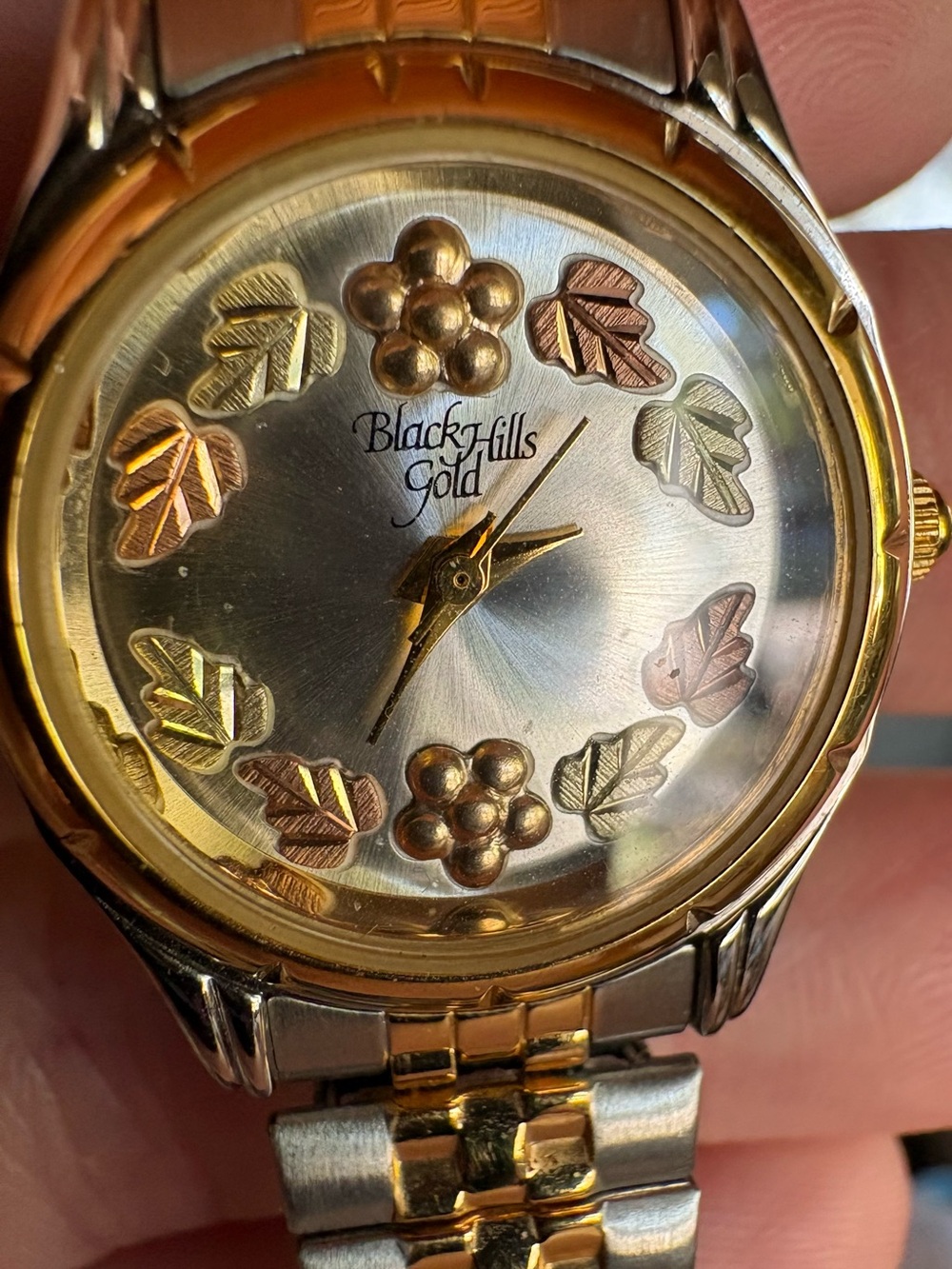 Black Hills Gold Women’s Watch Two Tone Bracelet Freshly Serviced New Battery